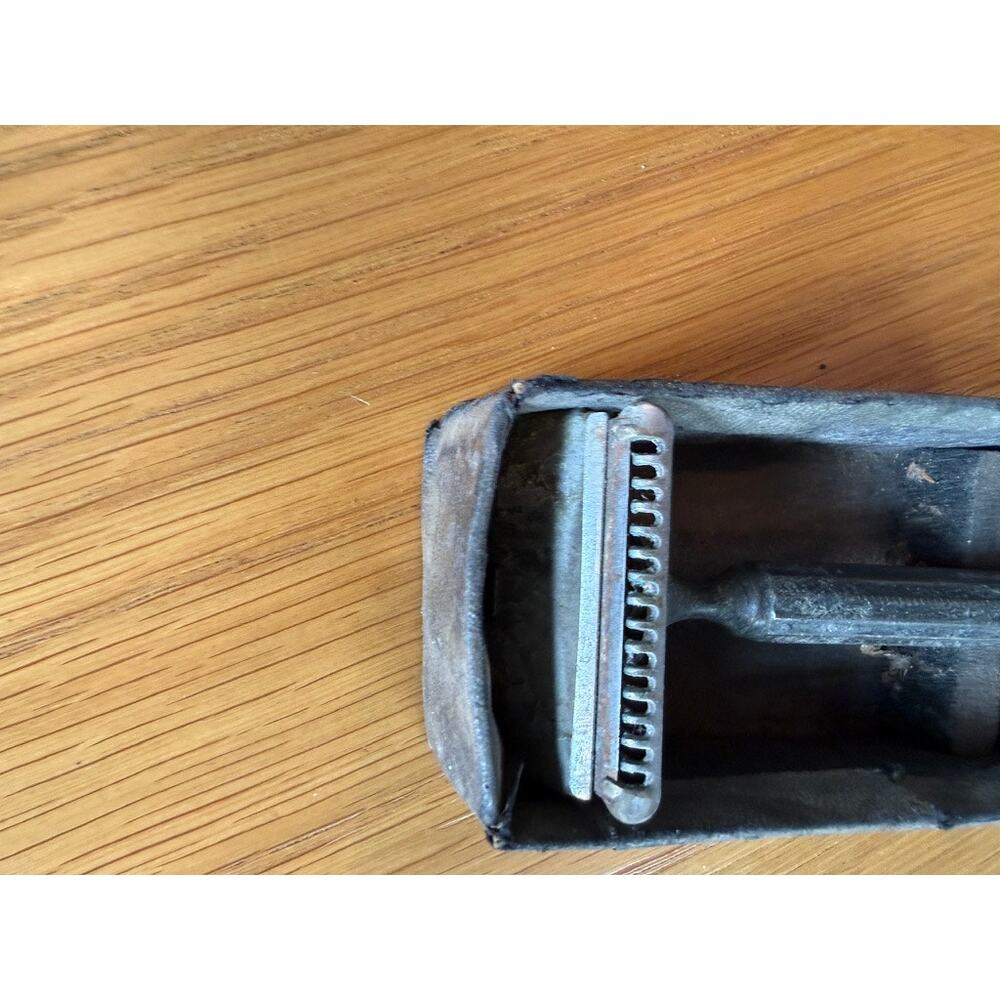 Antique GEM Single-Edge Safety Razor w/Box - Picture 3 of 9